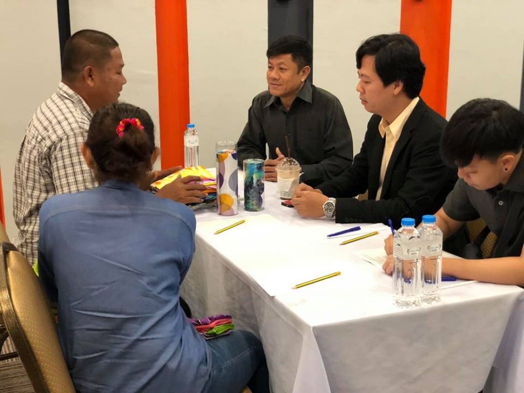 Entrepreneur interview To qualify for the project on April 9, 2019 at the Marlin Hotel, Muang District, Surat Thani Province